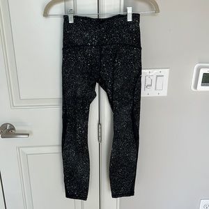 lululemon speed up leggings, space print, size 4, 25” inseam
